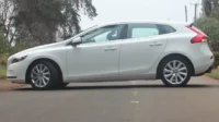 Volvo v40 t4