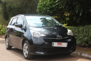TOYOTA RACTIS.