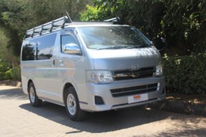TOYOTA HIACE.
