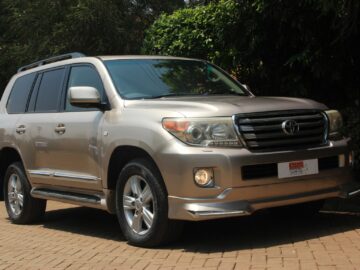 Toyota Landcruiser V8