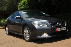 TOYOTA CAMRY.
