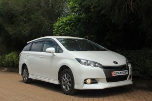 TOYOTA WISH.